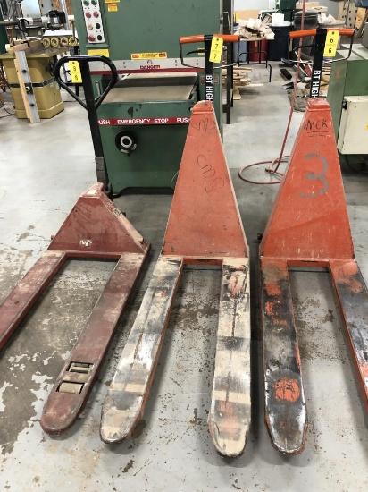 BT HIGH LIFTER BTHL1000 PALLET JACK, S/N: 0462109