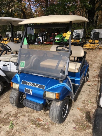 2003 CLUB CAR ELECTRIC GOLF CART