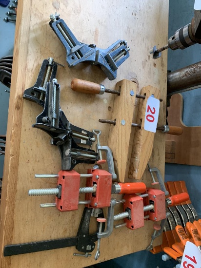 LOT OF ASSORTED CLAMPS