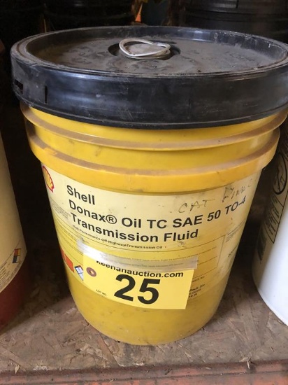 5-GALLON PAIL OF DONAX OIL TC SAE 50 TO-4 TRANSMISSION FLUID