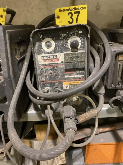 LINCOLN LN25 WIRE FEEDER W/ GUN