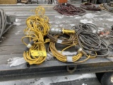 LOT OF 5 ASSORTED ELECTRICAL CRODS, TROUBLE LIGHT, EXTENSION, CONTRUCTION LIGHT