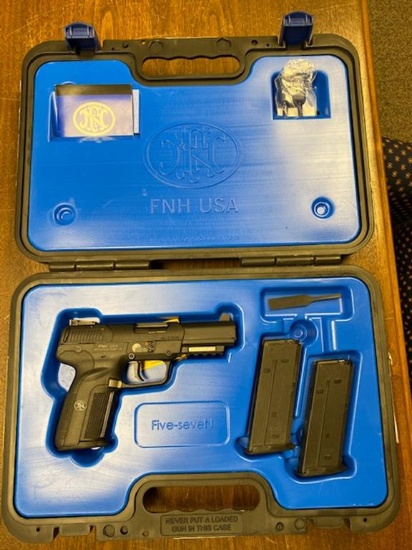 FN FIVE-SEVEN 5.7MM HANDGUN, S/N: 386210570 W/ (3) CLIPS & CASE