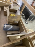 LOT OF BATHROOM SINKS, 3-TOTO LAVATORIES, PEDESTAL