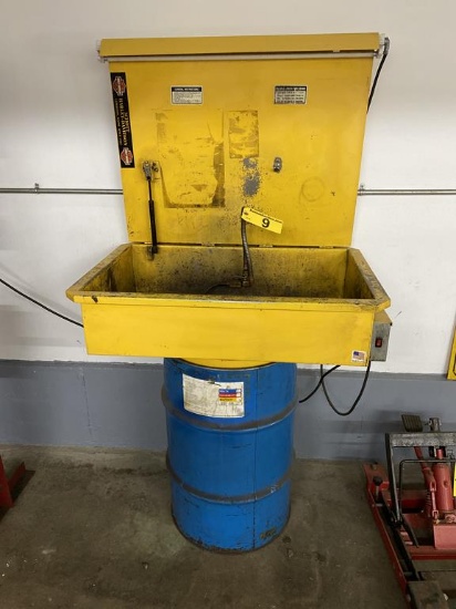 BUILD-ALL PARTS WASHER/DEGREASER, MDL. WH1630, LIGHTED