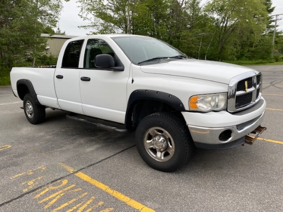 2004 DODGE RAM 2500 QUAD CAB 4X4 TRUCK, 5.7L, AUTO CURTIS PLOW, 121,270 MI, S/N: 3D7KU28D34G148800