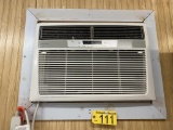 FRIGIDAIRE AIR CONDITIONER W/ REMOTE