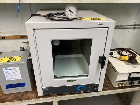FISHER-SCIENTIFIC ISOTEMP VACUUM OVEN MODEL 285A, S/N: 002N0017