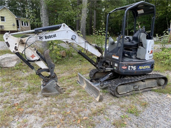 2014 BOBCAT E26 MINI-EXCAVATOR, OROPS, 2,081.6 HRS, S/N: B33212086