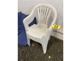 LOT OF 4-PARAFFIN DECK CHAIRS