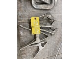 LOT: 3-VISE-GRIP LOCKING METAL BENDERS, 1-HAND CLAMP