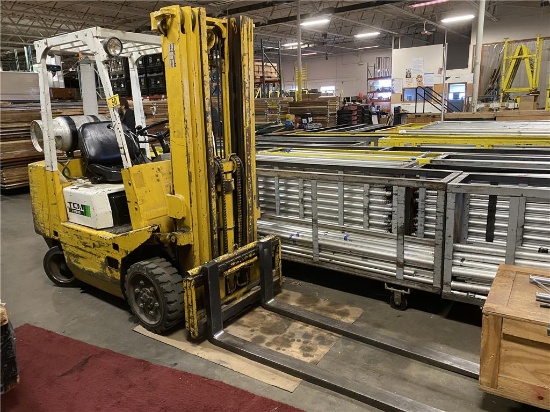 TCM MODEL FCG-25-N6 5,000LB. FORKLIFT, 5,429 HOURS, S/N: 8800801, LP GAS, 3-STAGE MAST, SIDE-SHIFT,