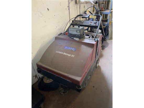 KLEEN SWEEP 35 MINUTEMAN FLOOR SWEEPER