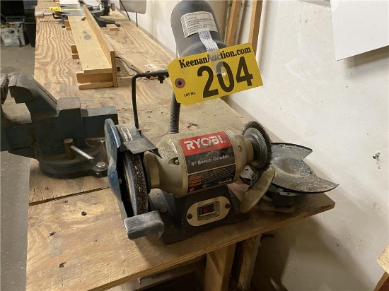 RYOBI 6" BENCH GRINDER WITH LIGHT
