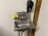 S/S HAND SINK & SOAP DISPENSER