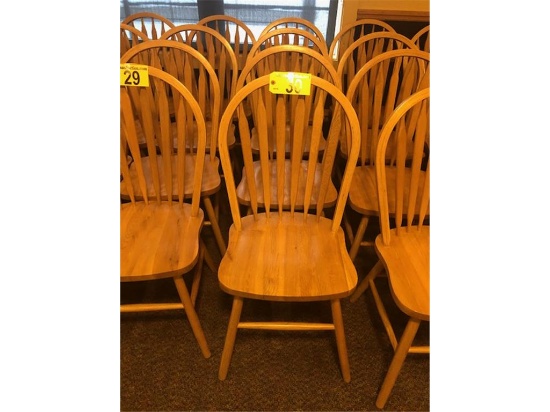 (4) WINDSOR ARROW BACK DINING CHAIRS, WOOD