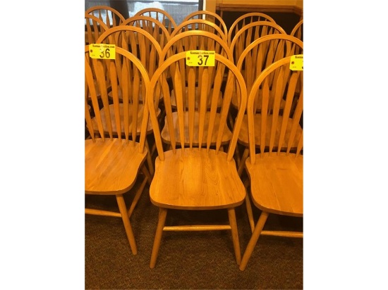 (4) WINDSOR ARROW BACK DINING CHAIRS, WOOD