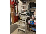 HUSKY 8' ALUMINUM STEP LADDER