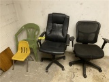 LOT: (2) OFFICE CHAIRS, PARAFFIN CHAIR & DOUBLE PEDESTAL TABLE