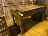 WORK BENCH 5'11