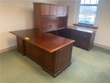 NATIONAL OFFICE FURNITURE EXECUTIVE DESK, RIGHT RETURN, RAISED PANEL, SINGLE PEDESTAL W/ HUTCH TOP