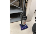 BISSELL UPRIGHT VACUUM CLEANER