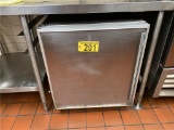 B-SILVERKING MODEL SKTTR7F UNDERCOUNTER REFRIGERATOR