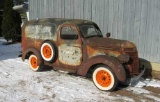 1939 INTERNATIONAL D-2 SWB 1/2 TON PANEL TRUCK, MILES: 74,187 VIN: TAG MISSING - PB