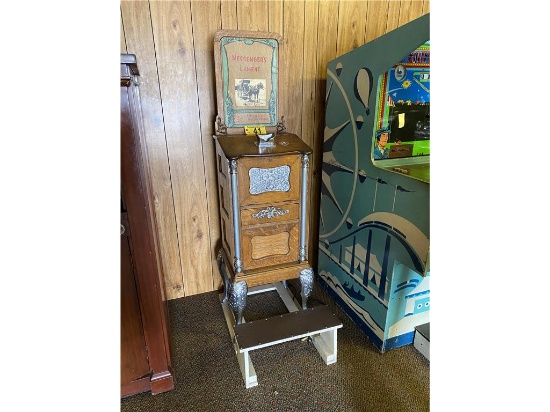 WATCH VIDEO - THE CAIL-O-SCOPE FLIP CARD MACHINE, CAIL BROTHERS "MESSENGER'S LAMENT" CIRCA 1900