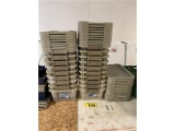 19-STERILITE STORAGE CONTAINERS & LIDS