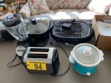 LOT: MEDIUM CROCKPOT, HAMILTON BEACH ELECTRIC GRILL, ELEC SKILLET, 2-SLICE TOASTER, OSTER BLENDER