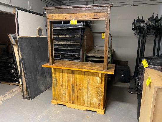 60"W X 26"D X 36"H BAR W/ 46" OVERHEAD