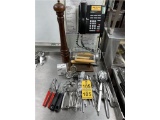 FLR B1: LOT: ASSORTED KITCHEN UTENSILS: MELON SCOOPS, CAN OPENERS, PATTY PRESSES, PEPPER MILL,