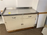 FLR 3: 5' S/S TOP WORK BENCH