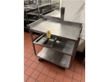 FLR B1: (4) STAINLESS STEEL BUS CARTS