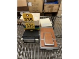 FLR B1: LOT: POLAROID ELECTRONIC FLASH, VINTAGE POLAROID CAMERA W/ FILM