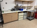 FLR B1: COUNTER & CONTENTS: PHILIPS STEREO, 2-STORAGE CABINETS, ASSORTED GLOVES, BUS CART, CAN