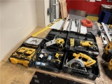 FLR B2: LOT OF DEWALT 18V CORDLESS TOOLS: CHARGING PACK, LIGHT, RECIPROCATING SAW W/ 4-BATTERIES