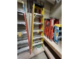 FLR B2: (2) WERNER & LYNN 6' FIBERGLASS STEP LADDERS