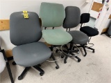 FLR 1: (4) ASSORTED SWIVEL OFFICE CHAIRS
