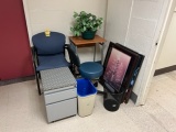 FLR B2: LOT: 2-STACK CHAIRS, PORTABLE COMPUTER DESK, ARTIFICIAL PLANT & WASTE BINS, ROLLING FILE