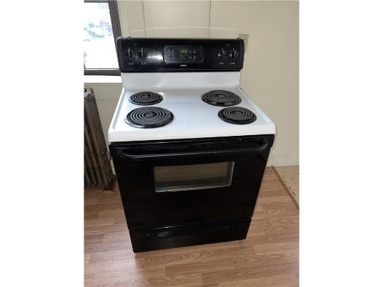 KENMORE 4-BURNER ELECTRIC RANGE/OVEN