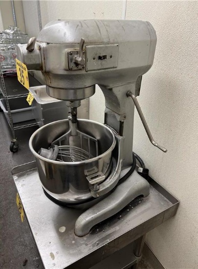 HOBART MODEL A-200 20QT. 3PH MIXER WITH WHIP & PADDLE, LIST PRICE NEW HOBOART 20QT: $3,164
