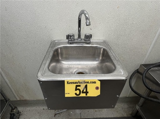 STAINLESS STEEL HAND SINK