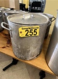 VOLLRATH 32QT ALUMINUM STOCK POT WITH LID