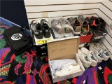 LOT OF ASSORTED SIZE BOWLING SHOES