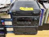 AIWA STEREO SYSTEM W/2-SPEAKERS