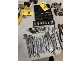 TOOL LOT: ASSORTED WRENCHES, BITS, RATCHETS, SOCKETS, SCREW DRIVER