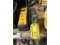 LOT: FIELDPIECE DUAL PORT MANOMETER & COMMERCIAL ELECTRIC CLAMP METER