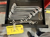 CONTENTS OF DRAWER: 18-ASSORTED COMBINATION WRENCHES, SAE AND METRIC